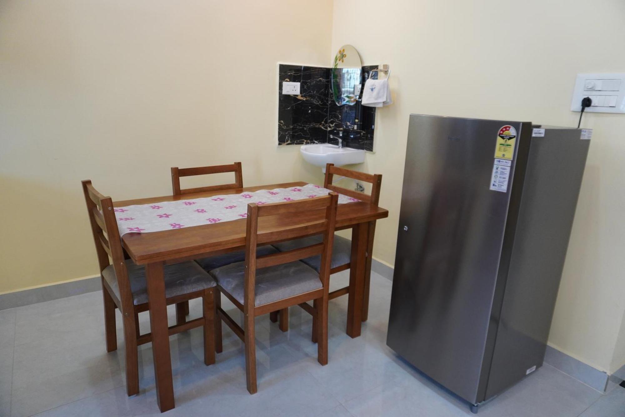 Tirumala Premium Home Stay 蒂鲁帕蒂 外观 照片