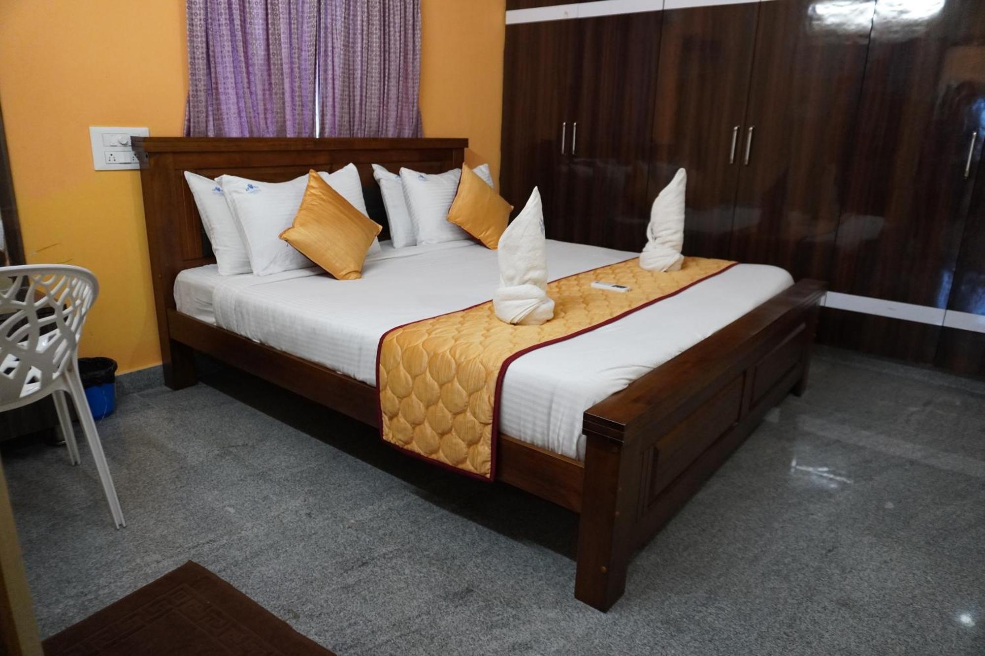 Tirumala Premium Home Stay 蒂鲁帕蒂 外观 照片