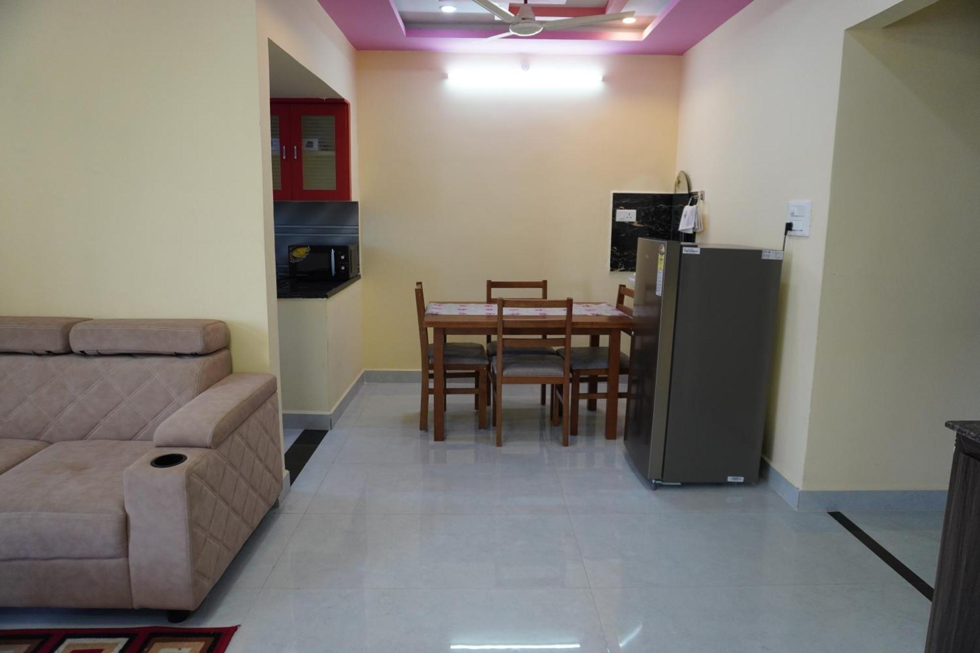 Tirumala Premium Home Stay 蒂鲁帕蒂 外观 照片